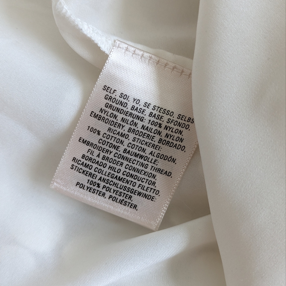 Leifsdottir Anthropologie Embroidered Top - Picture 8 of 11